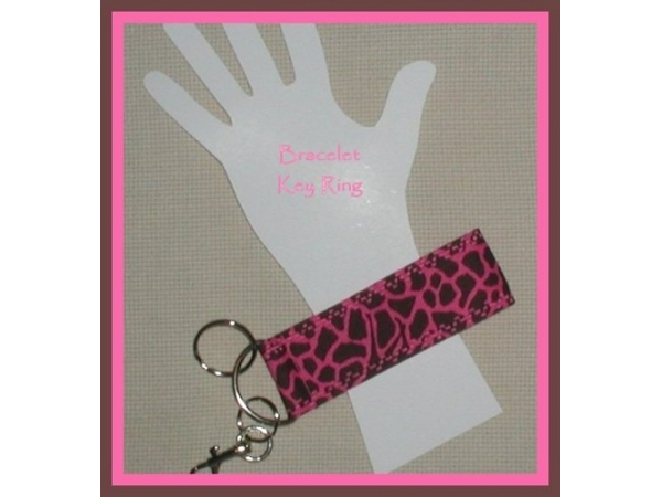 Pink Giraffe Key Fob