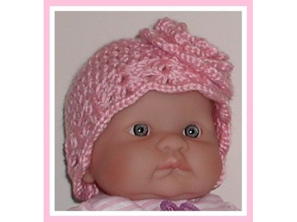 Small pink baby girls hat