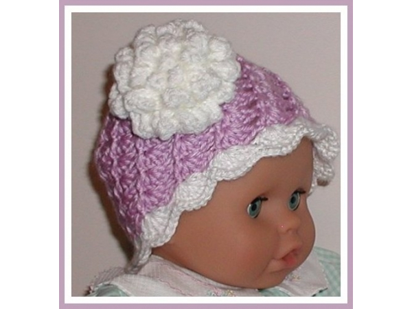 Lavender and white baby girls hat