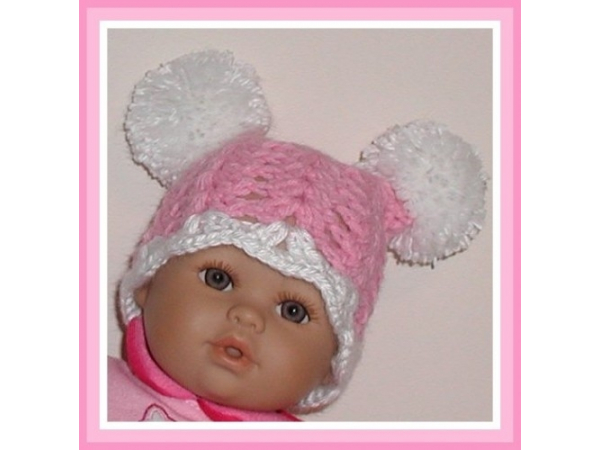 pink and white pom poms preemie hat