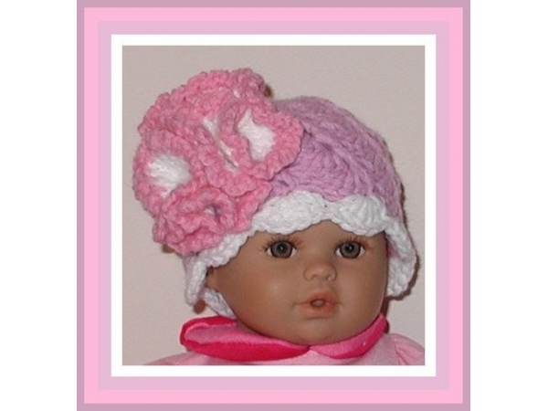 Lavender hat for preemie girls