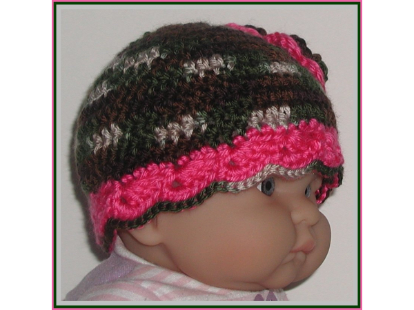 baby girls camo hat with pink