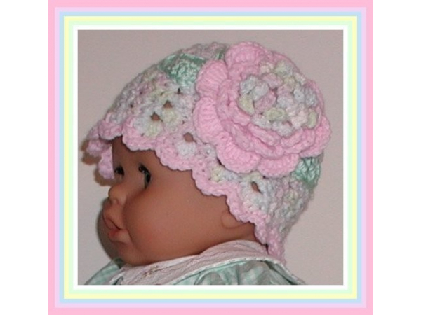 light colors hat for baby girl