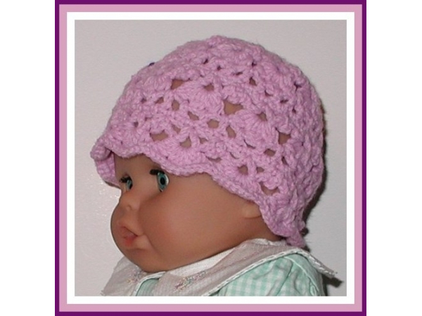 Lavender baby girls hat