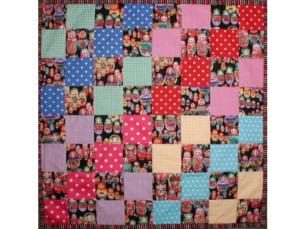 Matroyshka baby girls quilt