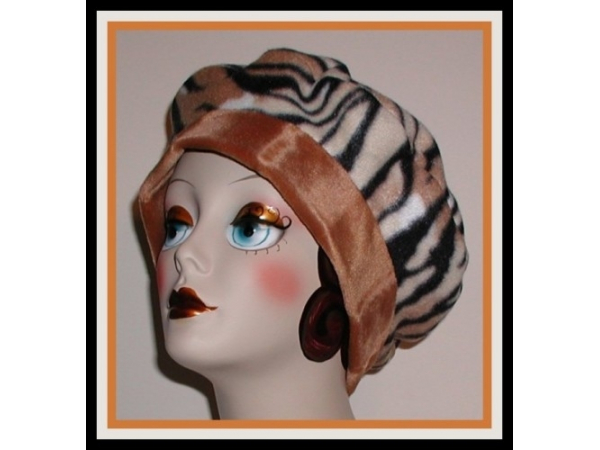 Large Reversible Tiger Beret