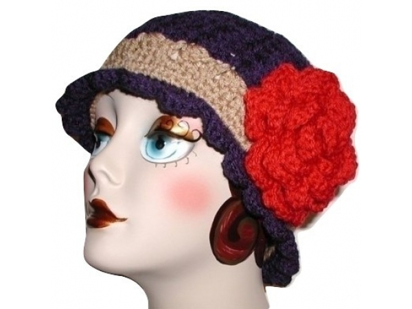 Large Women's Hat In Navy Blue