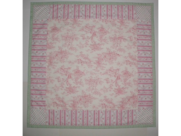 Pink Central Park And Rosebuds Baby Girls Quilt