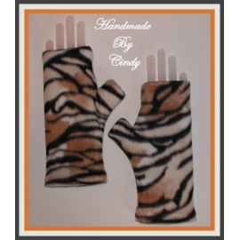 tiger fleece gloves